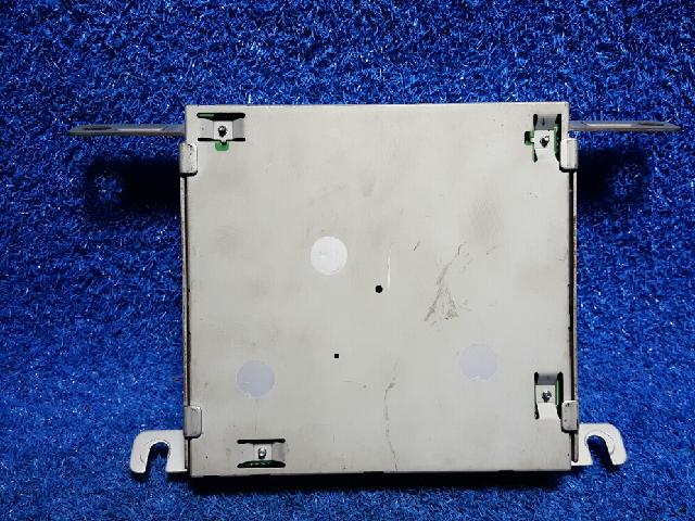 지파츠 자동차 중고부품 앰프