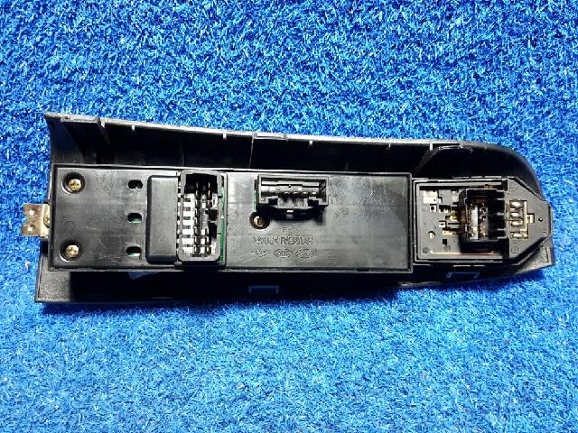지파츠 자동차 중고부품 파워윈도우스위치