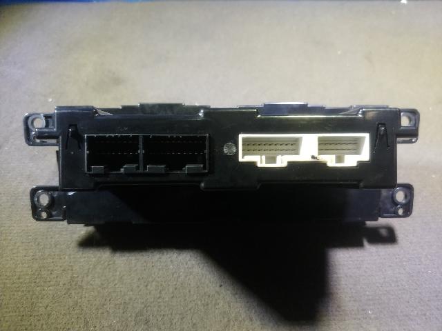 지파츠 자동차 중고부품 히터에어컨컨트롤스위치