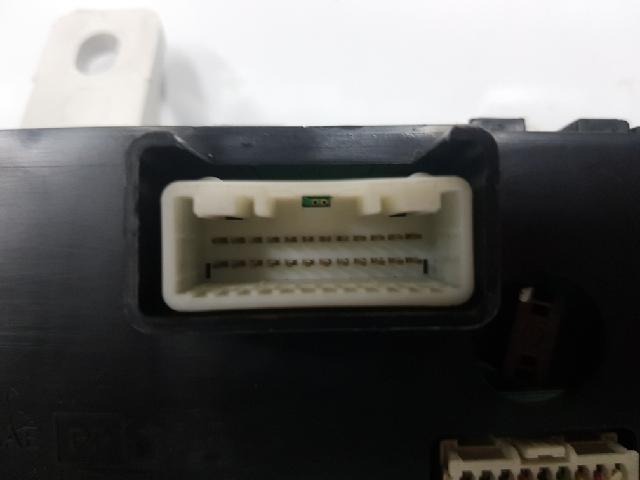 지파츠 자동차 중고부품 계기판