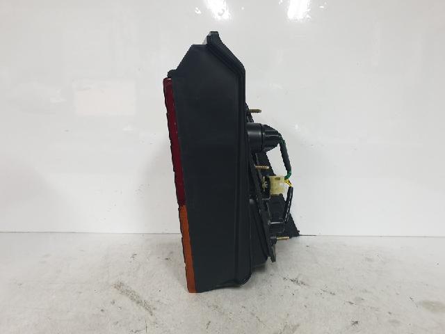 지파츠 자동차 중고부품 컴비네이션램프,후미등,데루등