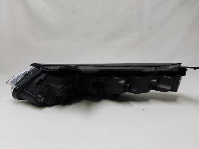 지파츠 자동차 중고부품 데이라이트