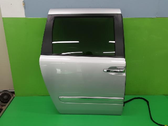 지파츠 자동차 중고부품 리어도어,뒷문짝