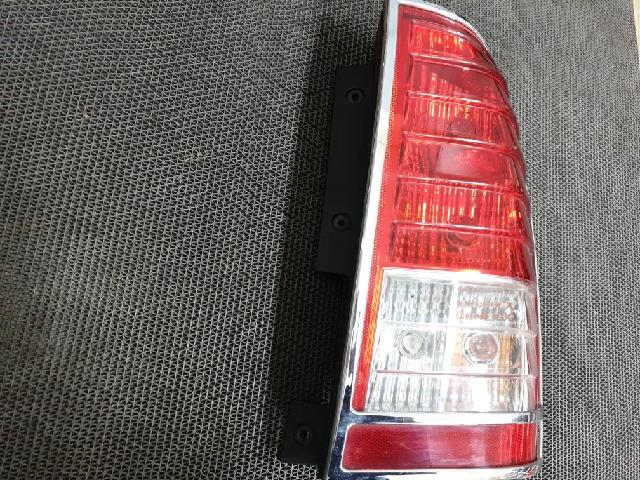 지파츠 자동차 중고부품 컴비네이션램프,후미등,데루등