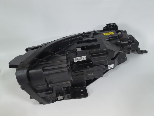 Headlight (LH) Kia Cadenza Premier 2019 (Used). 92101F6500 7 5