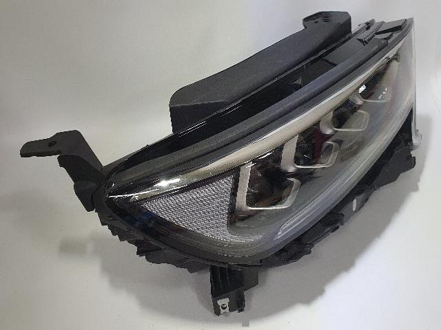 Headlight (RH) Kia Cadenza Premier 2019 (Used). 92102F6500 4 2