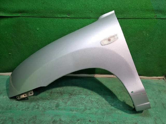 Крыло переднее (левое)  Hyundai Santa Fe