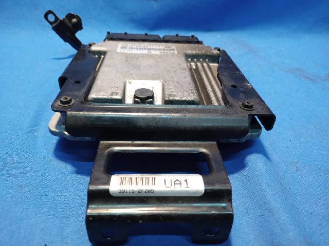 ECU Hyundai Tucson ix 2013 (Used). 391002F205 4 2
