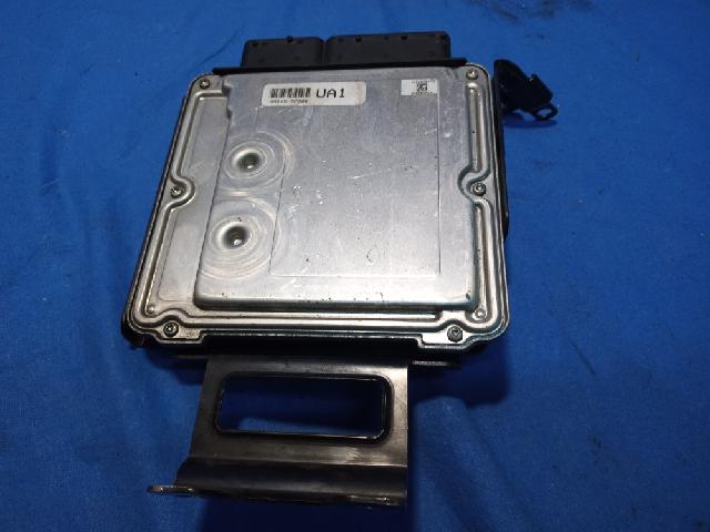 ECU Hyundai Tucson ix 2013 (Used). 391002F205 5 3