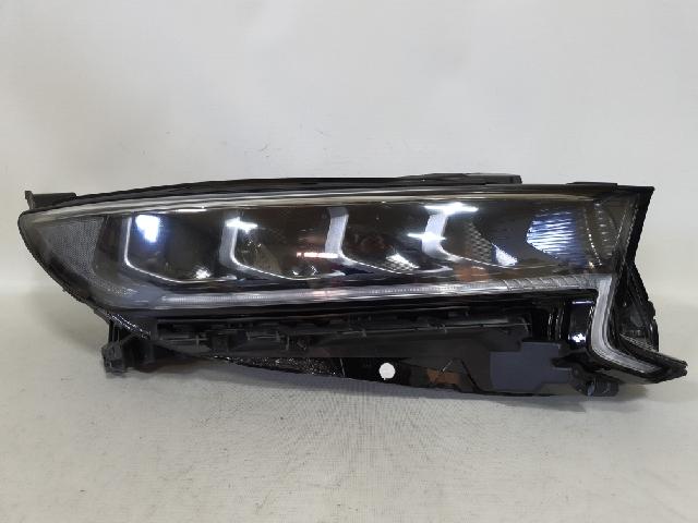 Headlight (RH) Kia Cadenza Premier 2019 (Used). 92102F6500 3 1