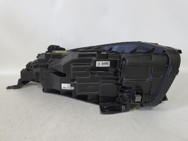 Headlight (RH) Kia Cadenza Premier 2019 (Used). 92102F6500 8 6