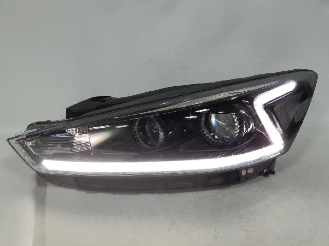 Headlight (LH) Kia All New Cadenza 2016 (Used). 92101F6000 6 4
