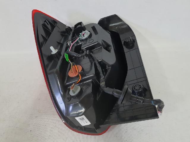 Tail Light (RH) Kia The New Ray 2022 (Used). 92402A3600 7 5