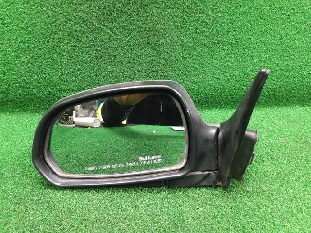 Боковое зеркало (левое)  Hyundai New Avante XD