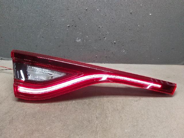 Back Finisher Trunk Light (left)  Renault Samsung XM3