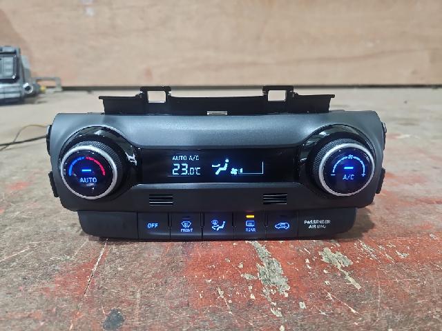 Climate Control Unit  Hyundai Kona