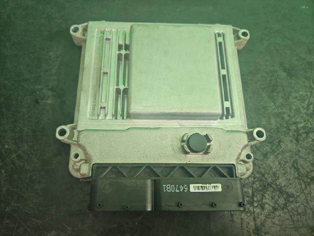 ECU Electronic Control Unit  Hyundai Avante HD