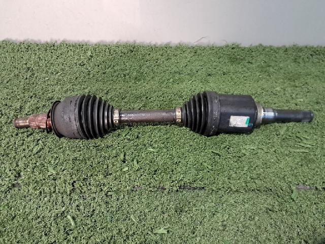 Front Wheel Drive (left)  Chevrolet/GM Daewoo Orlando