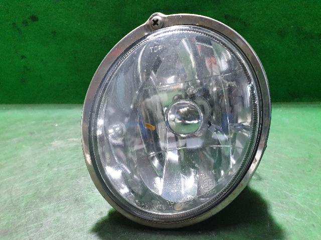 Fog Lamp (left)  Hyundai Starex
