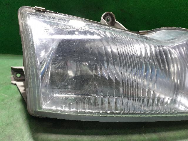 Head Lamp (right)  Hyundai Sonata 3