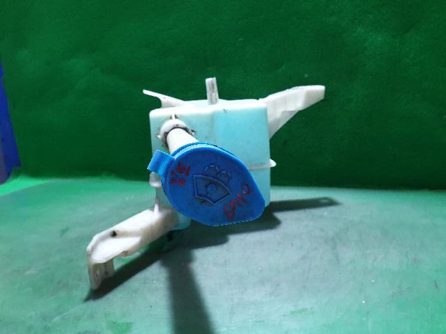 Washer / Cooling Reservoir  Renault Samsung SM5 New Impression