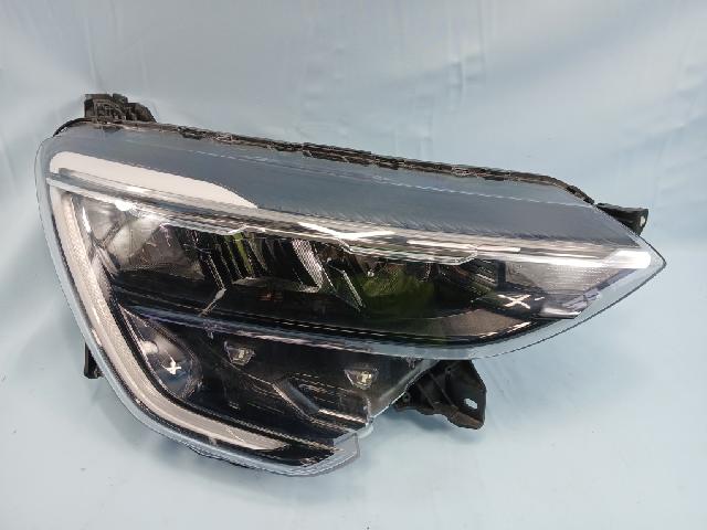 Head Lamp (right)  Renault Samsung XM3