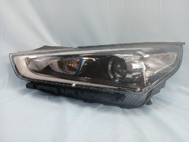 Head Lamp (left)  Hyundai Ioniq
