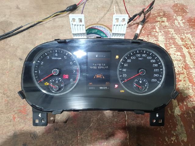 Speedometer  Kia K5 3Series