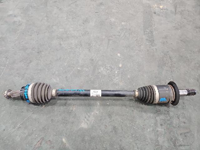 Front Wheel Drive (left) BMW(BMW) 320i