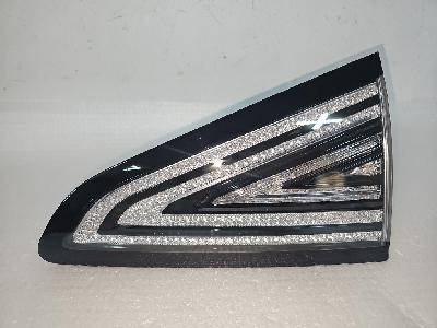 지파츠 자동차 중고부품 92404 M5100 백피니셔,트렁크등