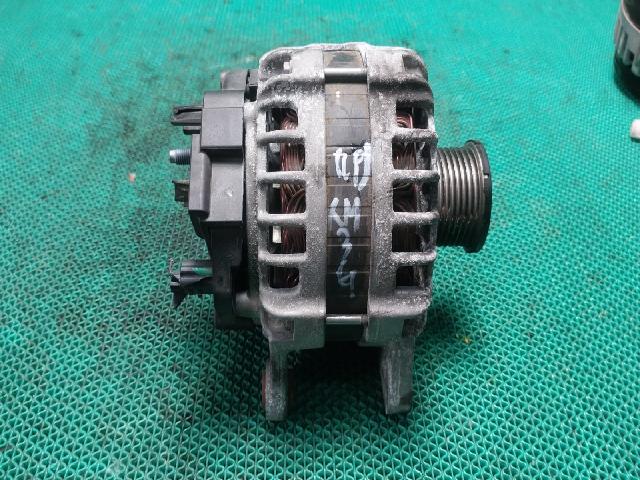 Generator  Renault Samsung XM3