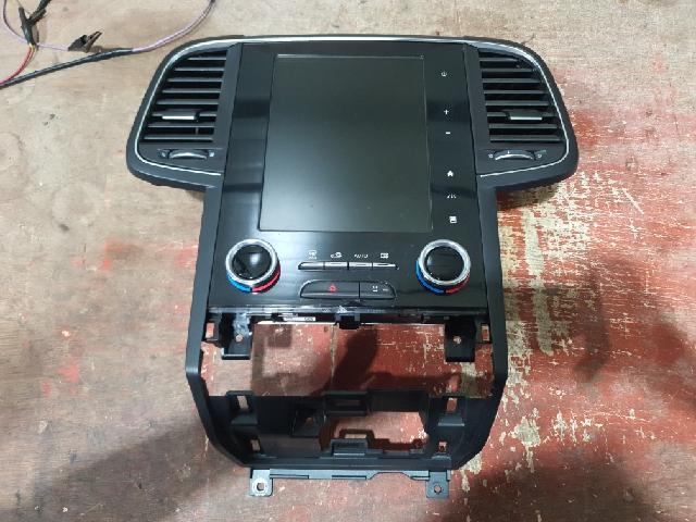 AV Audio System  Renault Samsung QM6