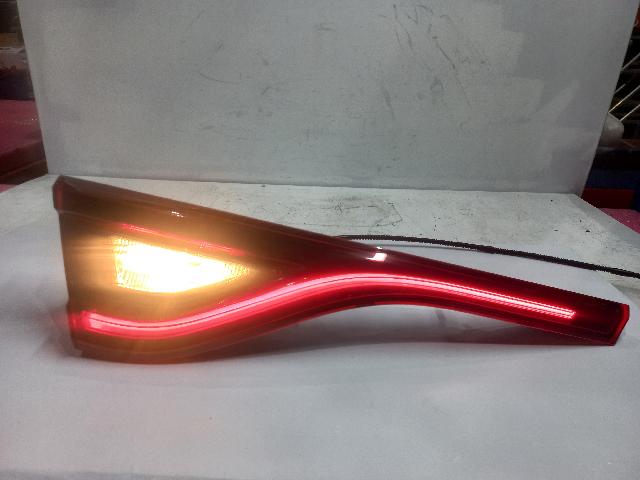Back Finisher Trunk Light (left)  Renault Samsung XM3
