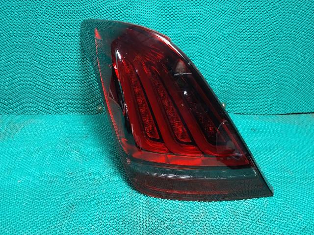 Rear Tail Lamp (left)  Genesis Genesis EQ900