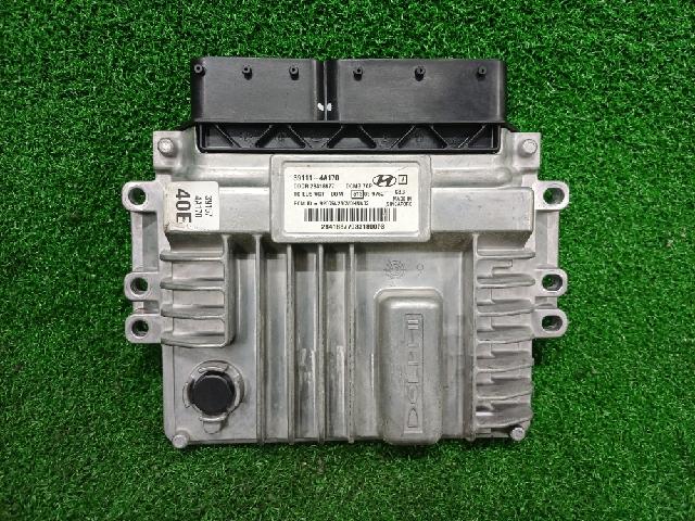 ECU Electronic Control Unit  Hyundai Grand Starex