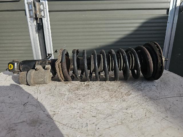 Rear Shock Absorber (left)  Hyundai Equus