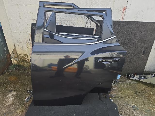 Rear Side Door (left)  KG MOBILITY (SsangYong) Tivoli