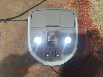 지파츠 자동차 중고부품 92810-B1000 실내조명등