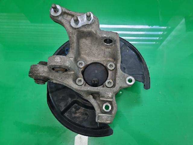 Rear Steering Knuckle (right)  Hyundai Nexo