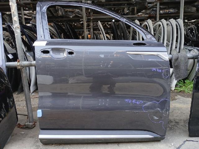 Front Side Door (right)  Kia Sorento4Series