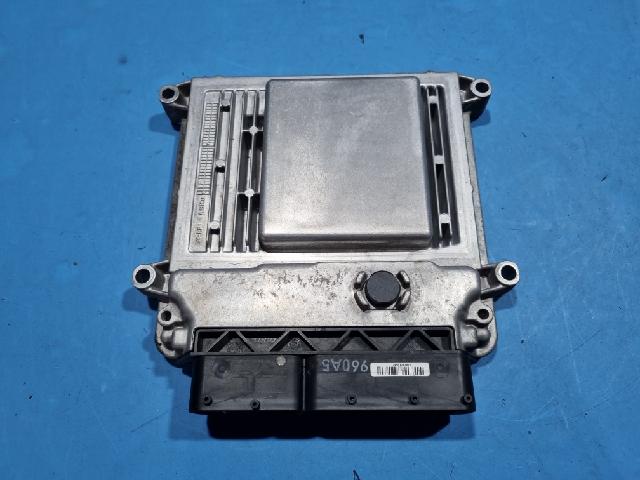 ECU Electronic Control Unit  Hyundai Avante HD