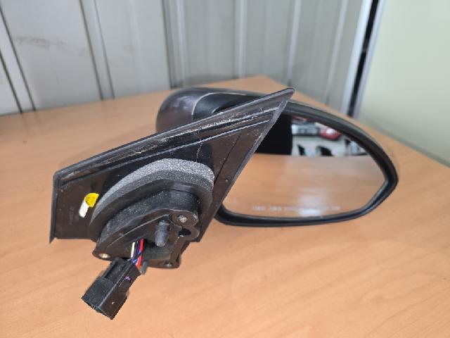 Боковое зеркало (правое)  Chevrolet/GM Daewoo Cruze5