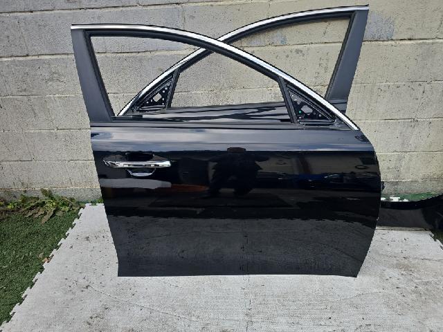 Front Side Door (right)  Kia The New K5 2Series