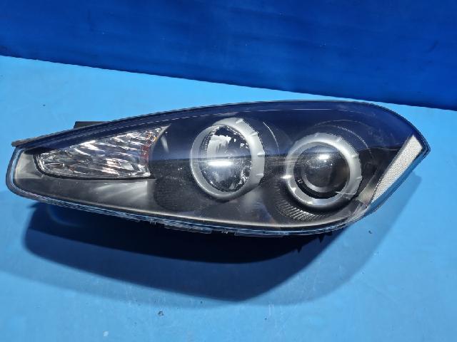 Head Lamp (left)  Hyundai Tuscani (new)