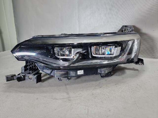 Фара передняя (левая)  Renault Samsung SM6