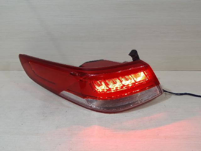 Rear Tail Lamp (left)  Hyundai LF Sonata