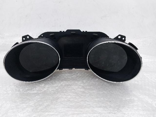 Щиток приборов (спидометр)  Kia TheNewCarnival