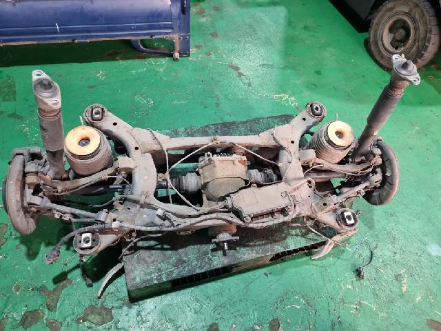 Rear Suspension  Hyundai Equus