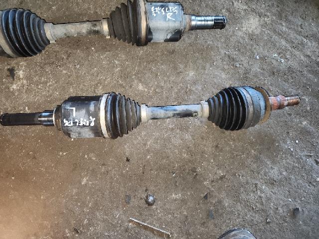 Front Wheel Drive (left)  Chevrolet/GM Daewoo Orlando LPG