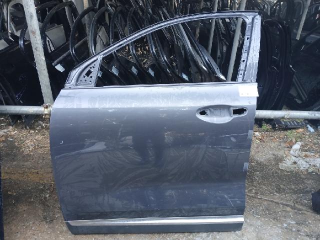 Front Side Door (left)  Kia The New Sorento